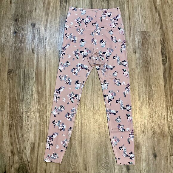 Beyond Yoga Olympus High Waisted Midi Leggings Impressionist Floral Blush Medium - Picture 1 of 8